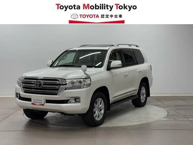 Toyota LAND CRUISER 200
